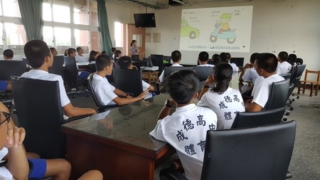 成德高中糾察隊學生培訓