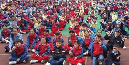 新竹市私立曙光國小交通安全宣導