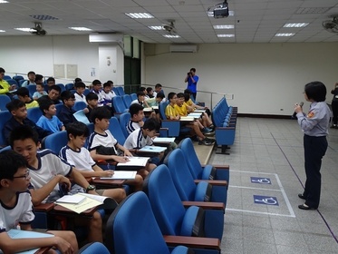 新竹市立新科國中交通安全宣導