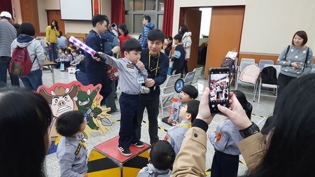 新竹市警察局小小警察體驗營交通安全宣導