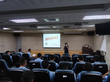 新竹空軍基地員工行車安全宣導