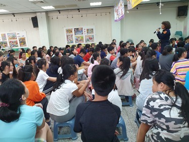 新竹市載熙國小高年級交通安全宣導