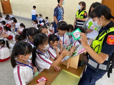 新竹市曙光國小新生訓練交通安全闖關活動