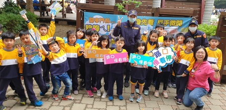 新竹市北門國小校慶園遊會交通安全宣導