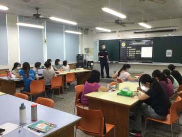 新竹市港南國小導護老師研習